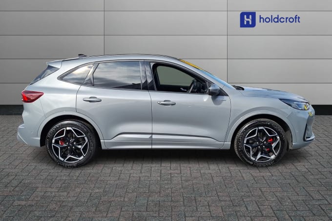 2025 Ford Kuga