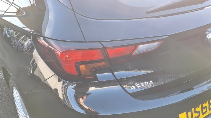 2018 Vauxhall Astra