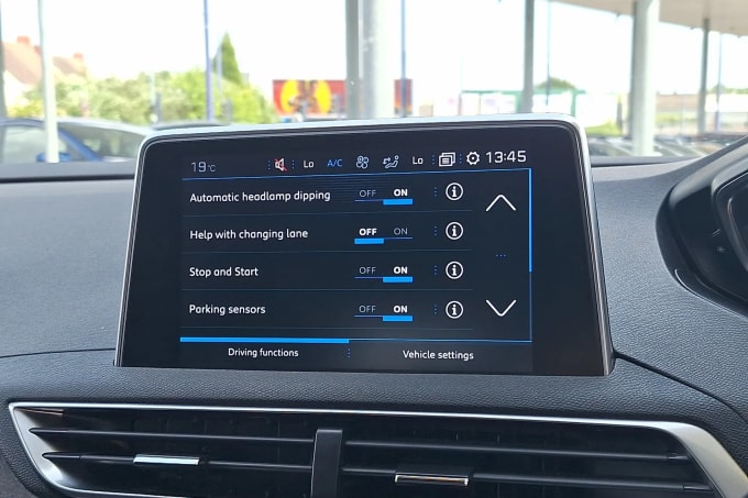2019 Peugeot 3008