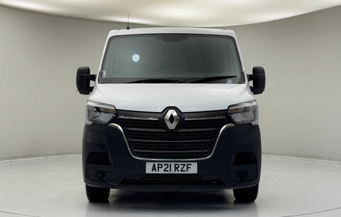 2021 Renault Master