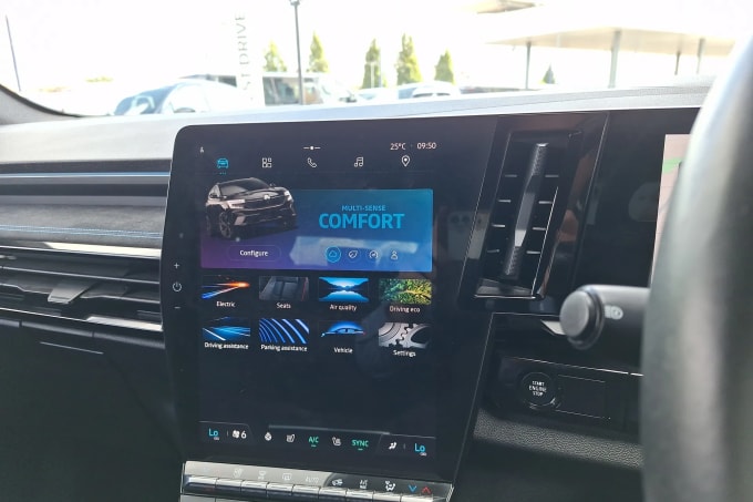 2023 Renault Austral