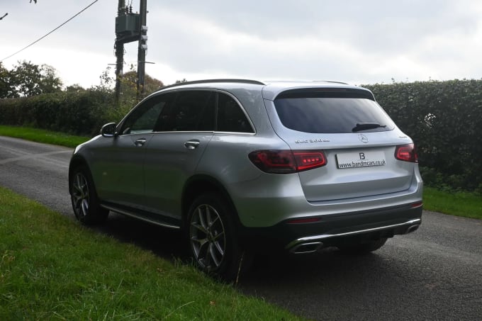 2021 Mercedes-benz Glc