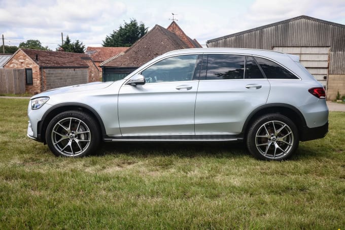2021 Mercedes-benz Glc