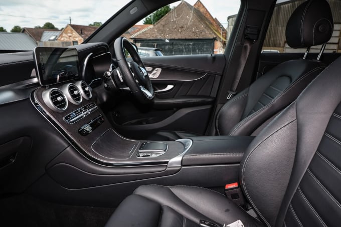 2021 Mercedes-benz Glc