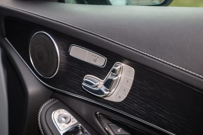 2021 Mercedes-benz Glc