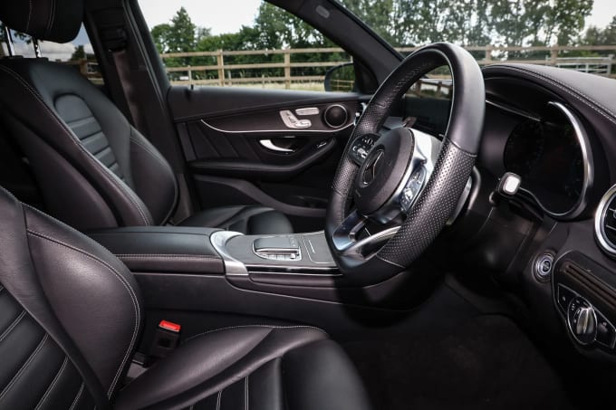 2021 Mercedes-benz Glc