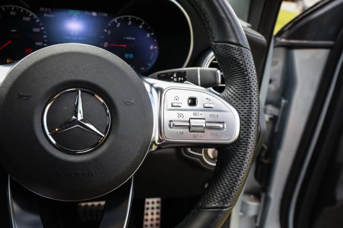 2021 Mercedes-benz Glc