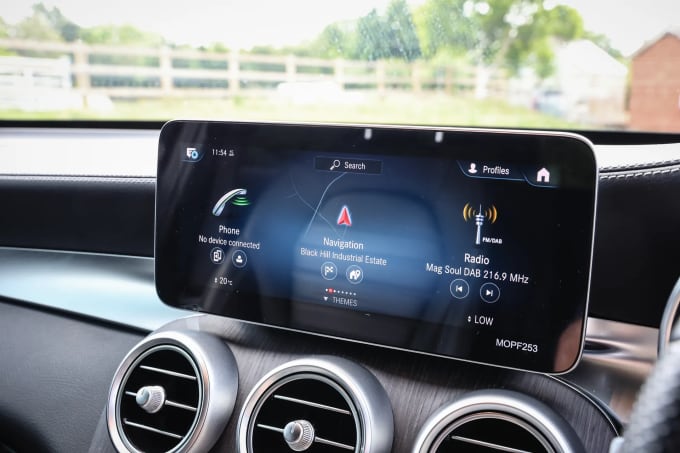 2021 Mercedes-benz Glc