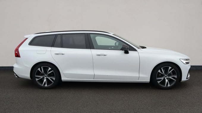 2020 Volvo V60