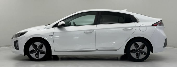 2021 Hyundai Ioniq