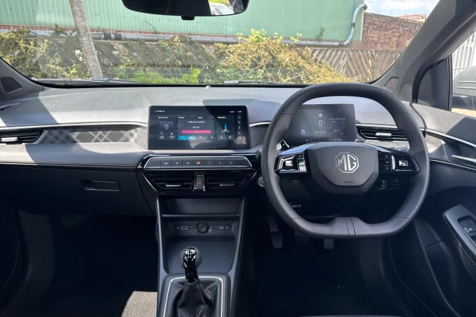 2025 Mg Motor Uk Mg3