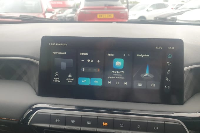 2025 Mg Motor Uk Mg3