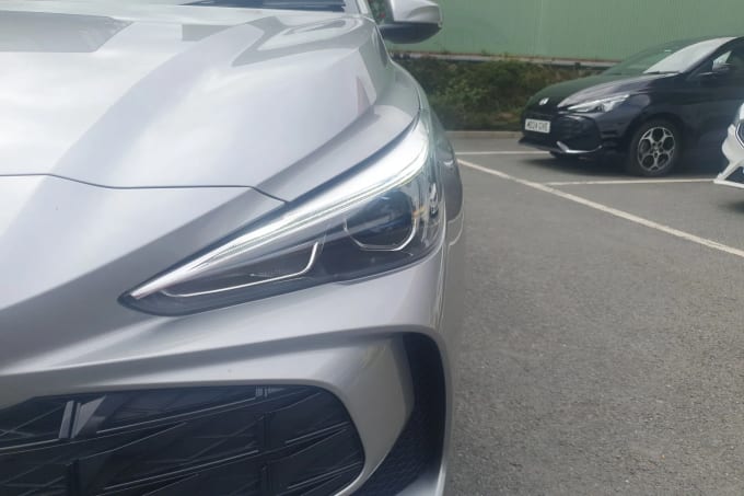 2025 Mg Motor Uk Mg3
