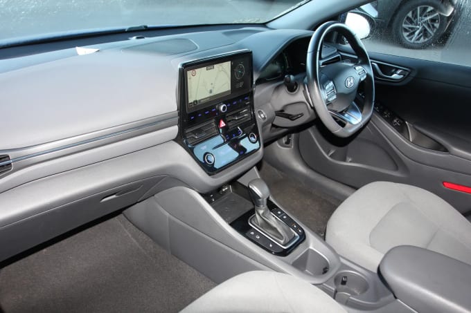 2022 Hyundai Ioniq