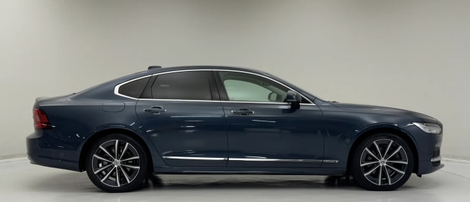 2021 Volvo S90