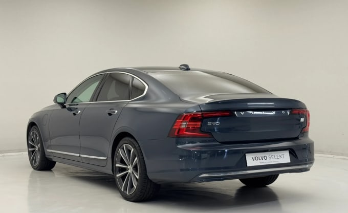 2021 Volvo S90