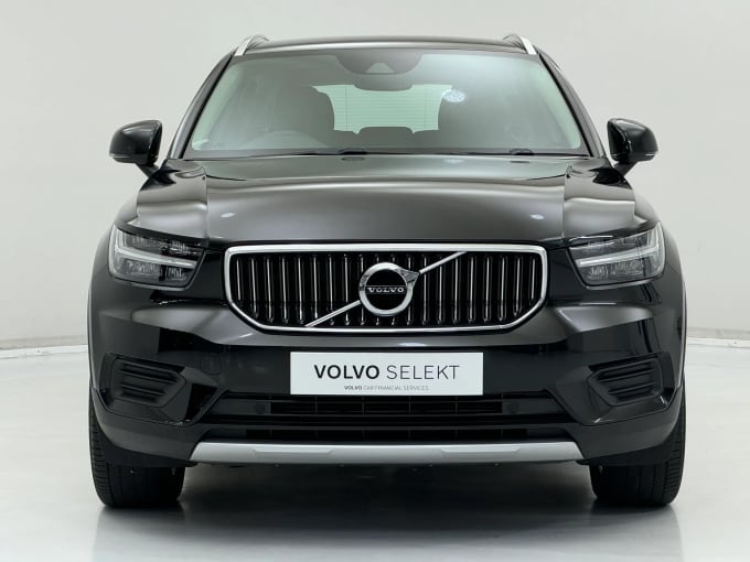 2022 Volvo Xc40