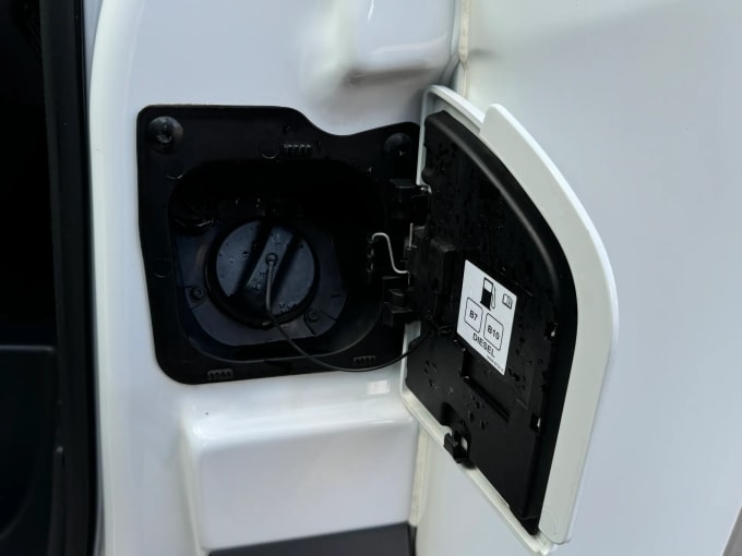 2024 Renault Master