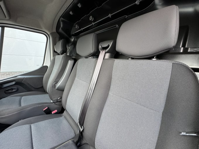 2024 Renault Master