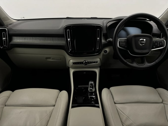 2021 Volvo Xc40