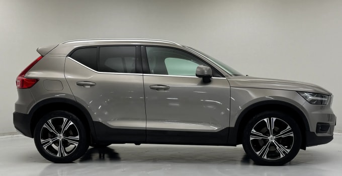 2021 Volvo Xc40