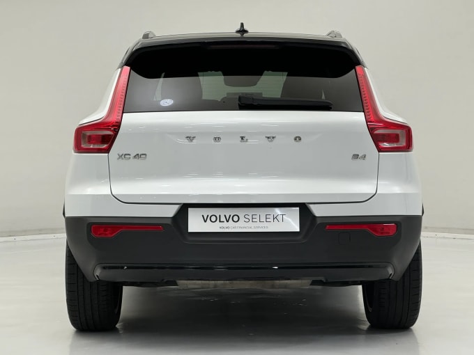 2021 Volvo Xc40