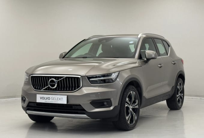 2022 Volvo Xc40