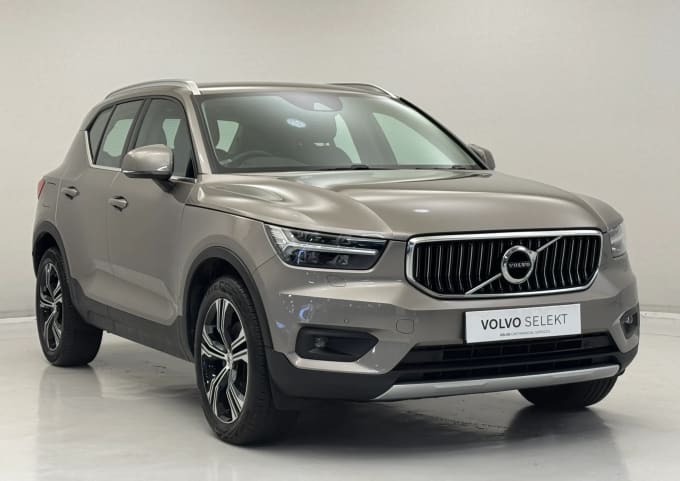 2022 Volvo Xc40