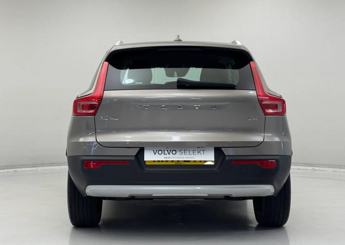 2022 Volvo Xc40
