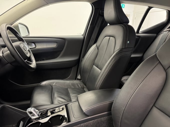 2022 Volvo Xc40