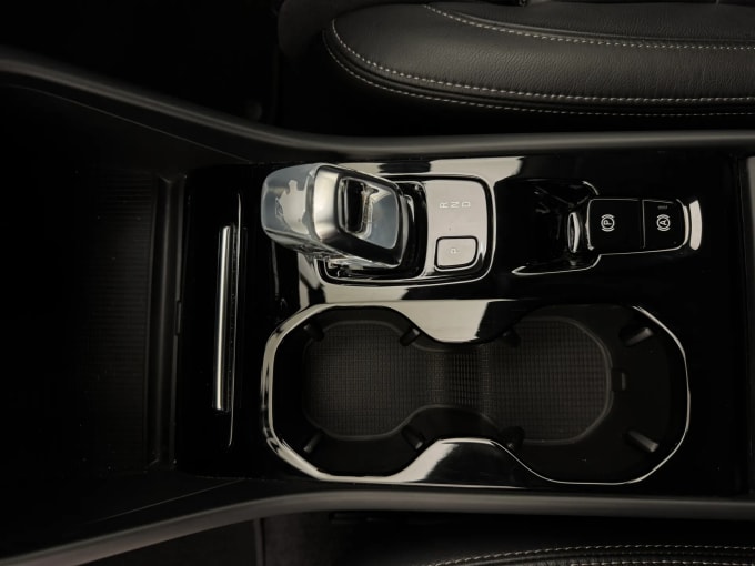 2022 Volvo Xc40
