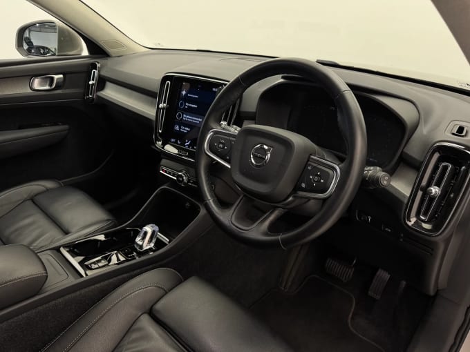 2022 Volvo Xc40
