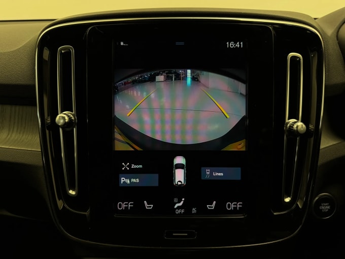2022 Volvo Xc40