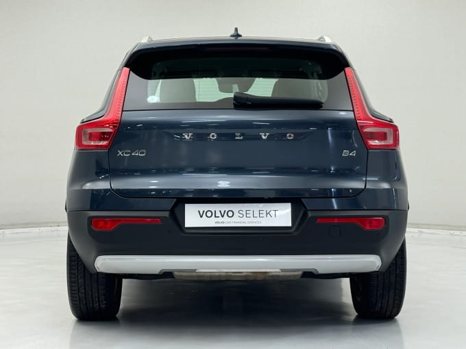 2021 Volvo Xc40