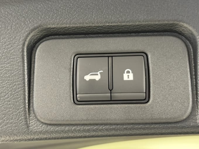 2025 Nissan X-trail