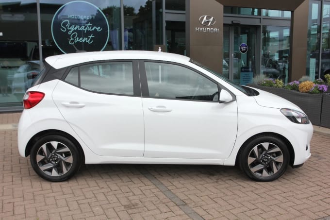 2024 Hyundai I10