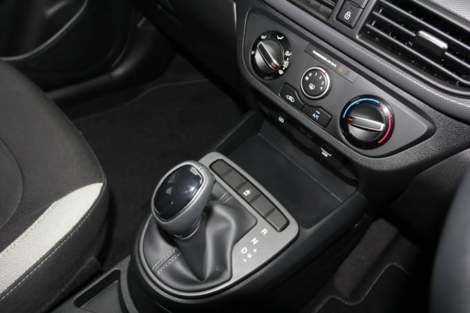 2024 Hyundai I10