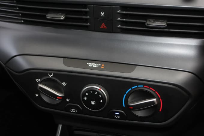 2025 Hyundai I20