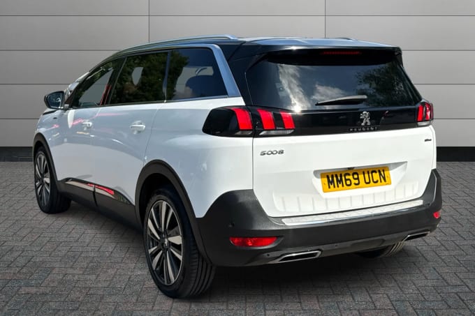 2020 Peugeot 5008