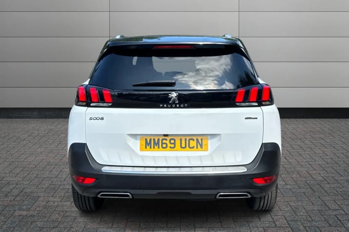 2020 Peugeot 5008