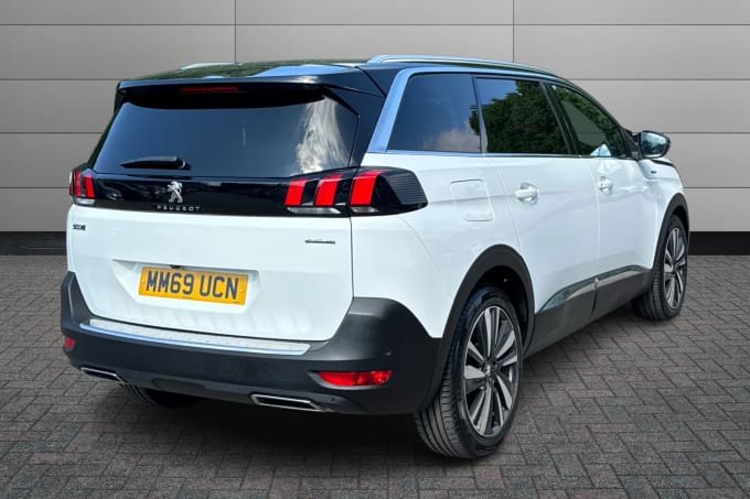 2020 Peugeot 5008