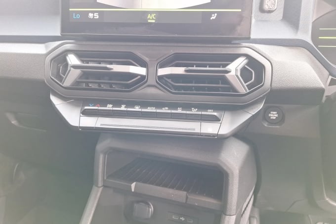 2025 Dacia Duster
