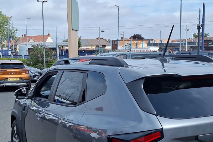 2025 Dacia Duster