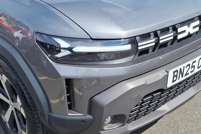2025 Dacia Duster