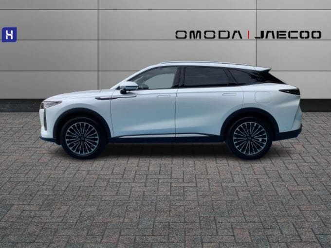 2025 Omoda 9