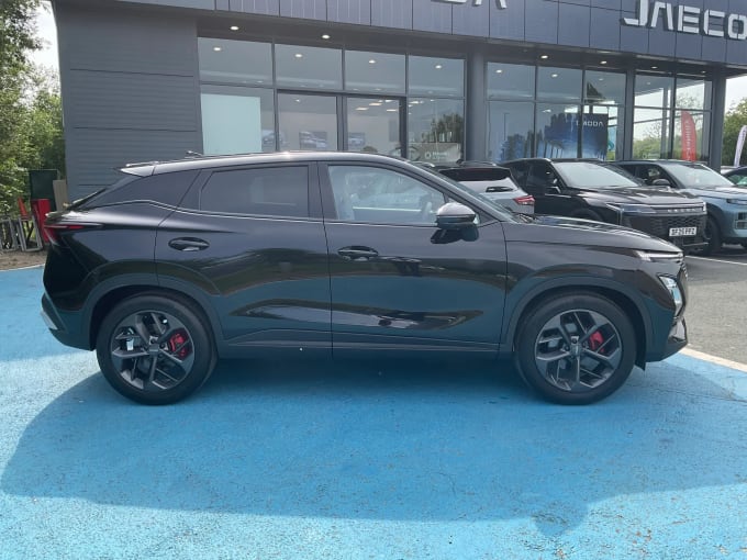 2025 Omoda 5