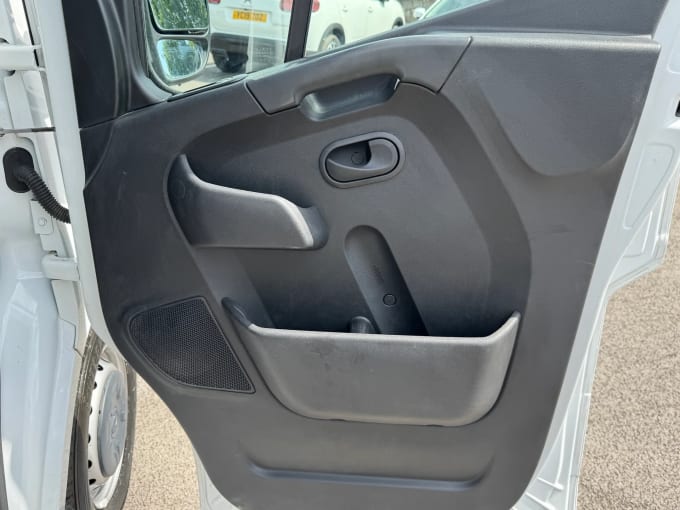 2021 Renault Master