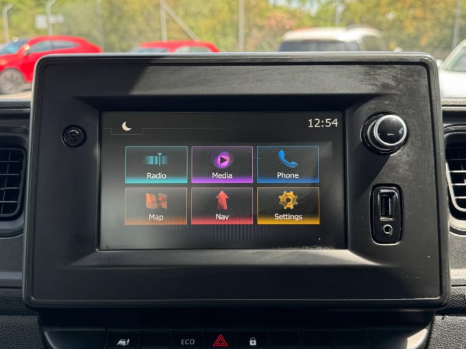 2021 Renault Master
