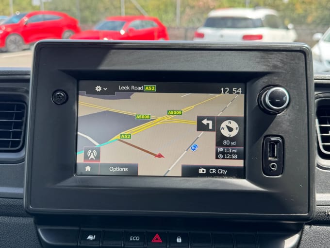 2021 Renault Master