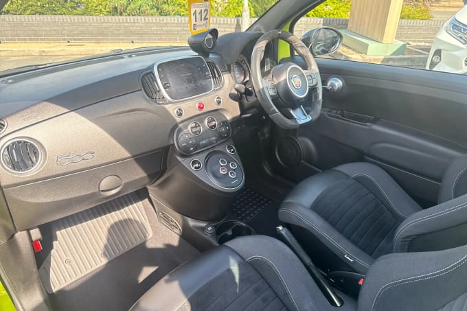 2021 Abarth 595